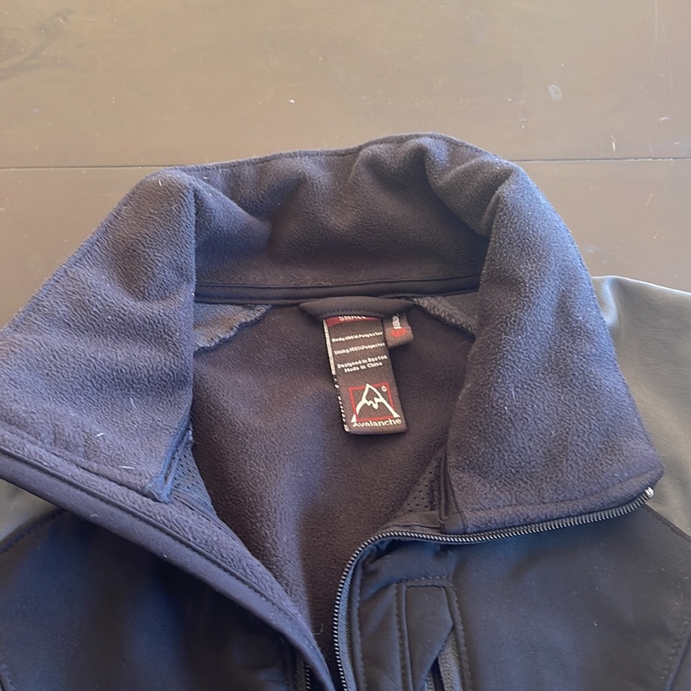 Avalanche Lightweight Ski Jacket - image 2